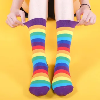 Bavlna Pružnosť Sladké Ženy Dlhé Ponožky Candy Farby Dúhy Prekladané Bežné Retro Harajuku Ponožky