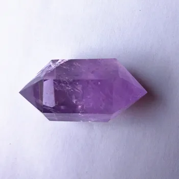 Prírodné ametyst crystal bod krásna farba amethyst quartz prútik bod 25g