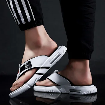 Nové Letné Topánky Mužov, Kožené Sandále, Žabky Módne Mužov Plážové Sandále Bežné Muž Dovolenku Topánky Ploché Čierne Biele A1506