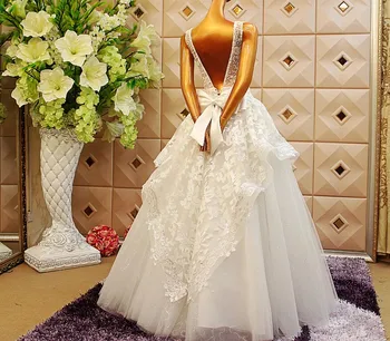 Vestidos De Noiva 2021 tvaru Luxus Na predaj Elegantné plesové Šaty, Čipky Korálky Backless Biele svadobné šaty s Čipkou župan mariage de