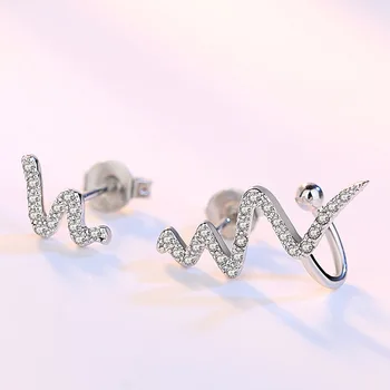 Láska Lightning Kód Náušnice Dievčatá Kórejský Módne Temperament Sladké Náušnice Anti-925 Silver Šperky J06