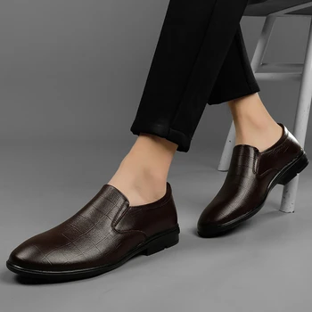 Kvalitné Originálne Kožené Šaty, Obuv Muži Móda Formálne Gentleman Podnikania Muži Topánky Predaj Hot Plus Veľkosť 47 Zapatos De Hombre