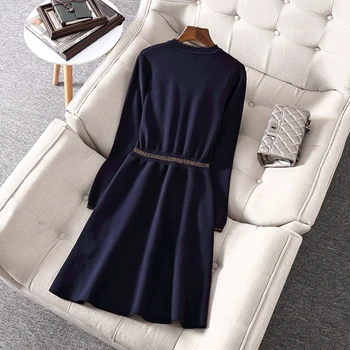 Európsky Úrad Lady Style Skoro Na Jar Kvalitné Pletenie A-Line Luxusné Tlačidlá Pevné Námornícka Modrá Midi Šaty Ženy
