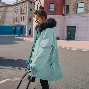 Zimné nové žien bavlna-čalúnená bunda kórejská verzia zostrojenia kožušiny golier hrubé strednej dĺžky parkas čalúnená bunda