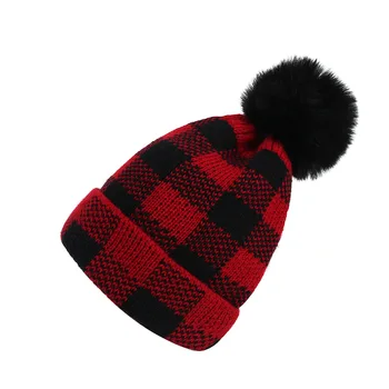 Nové teplé zimné Rodič-Dieťa pletené klobúk 2 ks Vianočný Cap Žena Skullies Čiapočku Spp Vianoce Pompom Čiapky pre Ženy a deti Darčeky